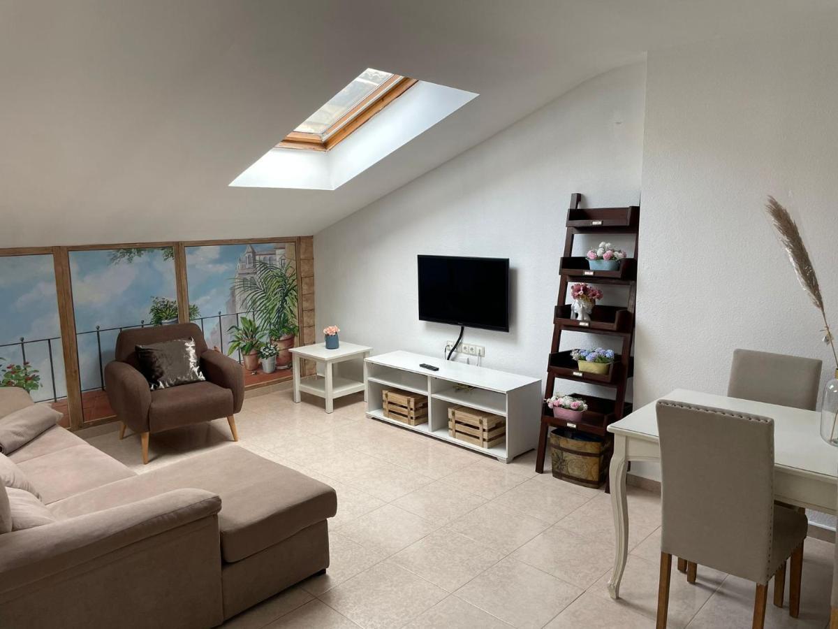 Apartmán Vtz El Balcon De Rey Alfonso V Zaragoza Exteriér fotografie